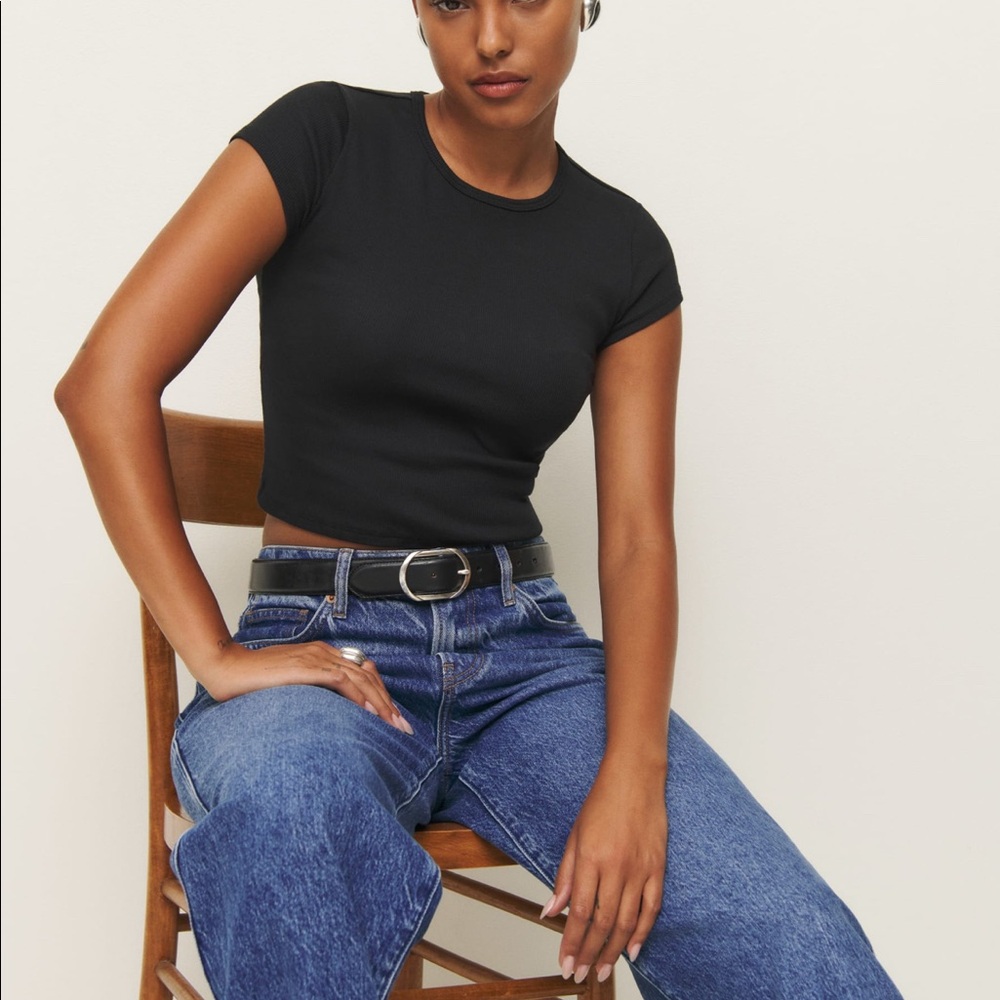 Brand new, never been worn reformation muse pointelle tee size small